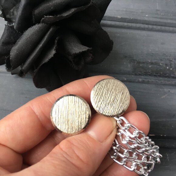 Vintage Button Extension - Picture 3 of 8